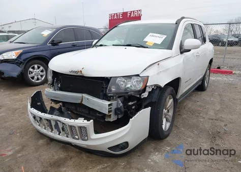 2015 Jeep Compass Latitude из США, поврежденный, VIN 1C4NJDEB8FD291417